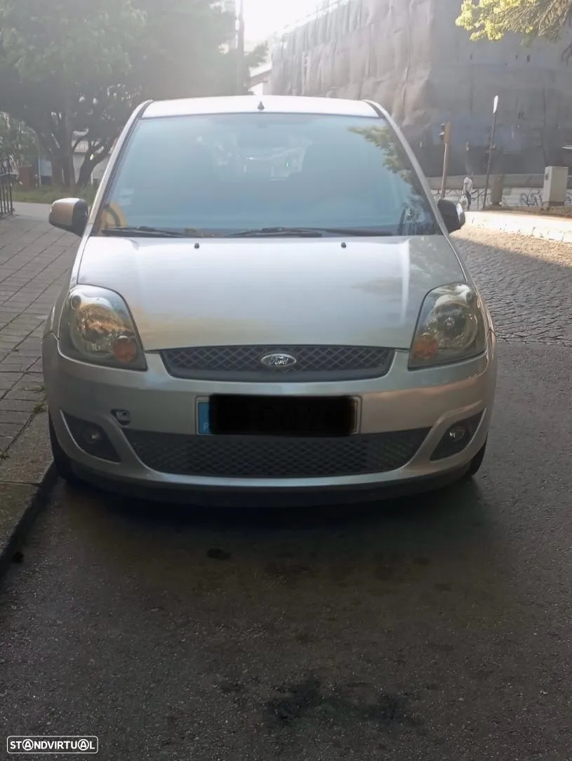 Ford Fiesta - 3