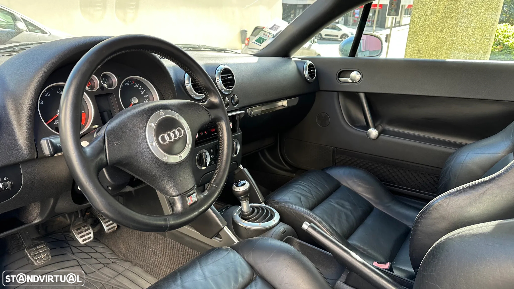 Audi TT Coupé 1.8 T S-line - 14