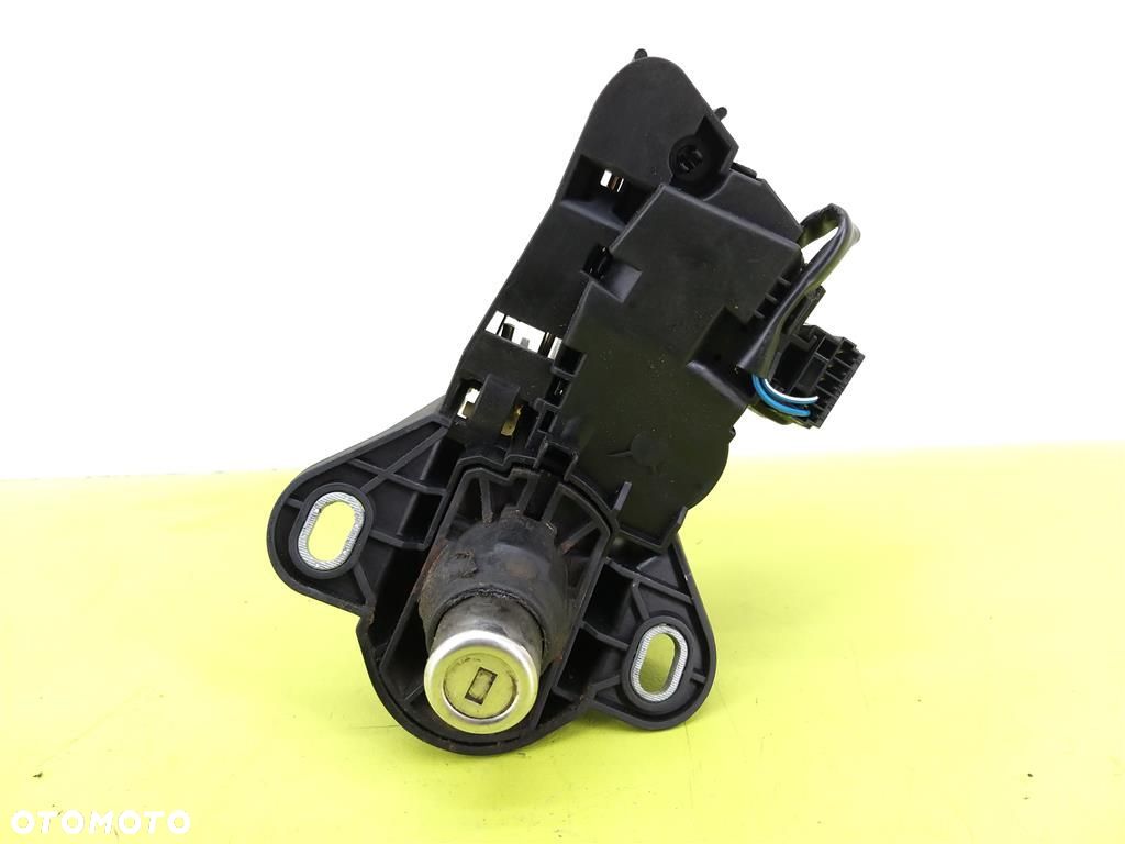 Zamek klapy tylnej Mitsubishi Carisma II 1999-2004 HATCHBACK 2 PINY - 1
