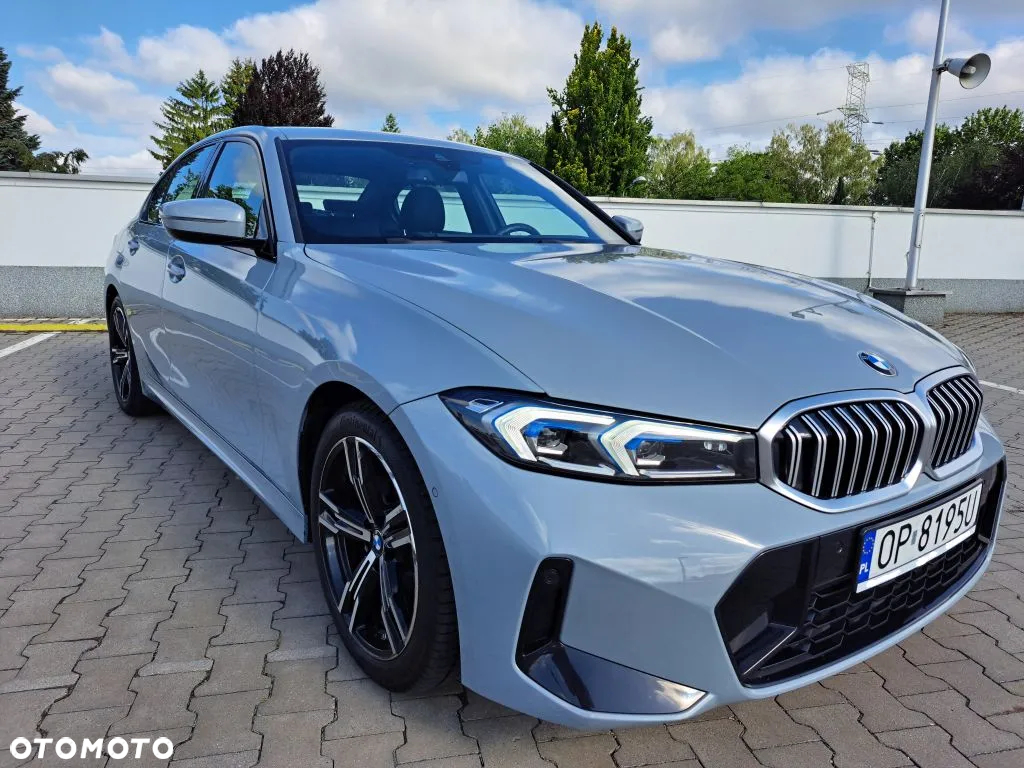 BMW Seria 3 318i M Sport - 11