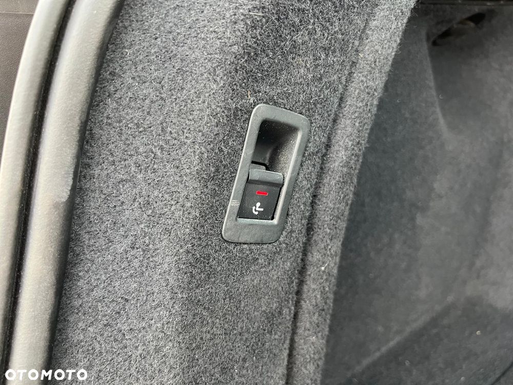 Audi A4 Avant 1.4 TFSI S tronic - 10