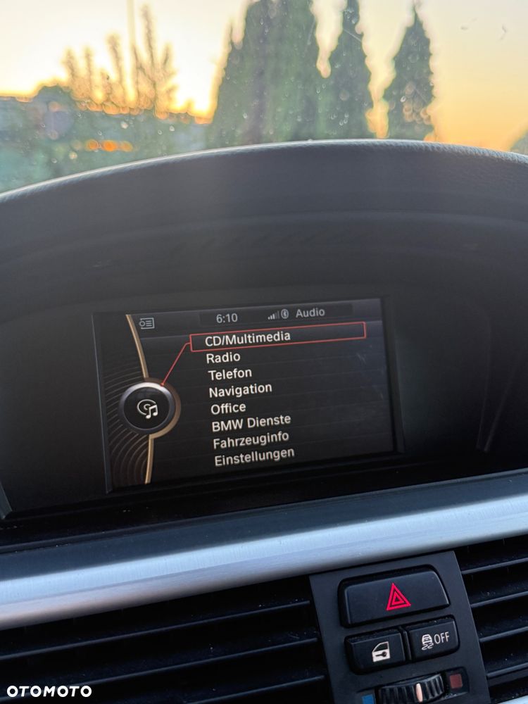 BMW Seria 3 320d xDrive DPF Edition Sport - 15