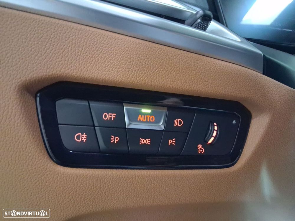 BMW 420 d Pack Desportivo M Auto - 21