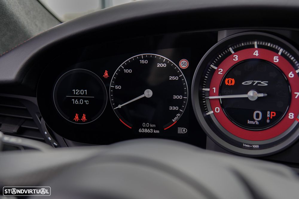 Porsche 911 (992) Carrera 4 GTS PDK - 24