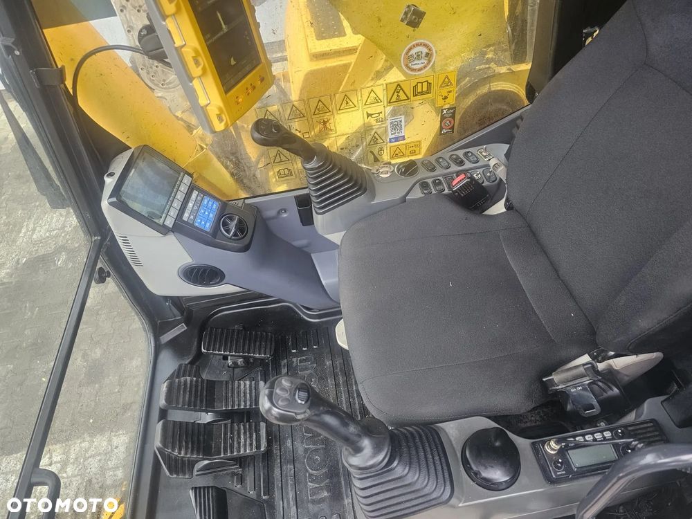 Komatsu PC360LC-10 LONG - 14
