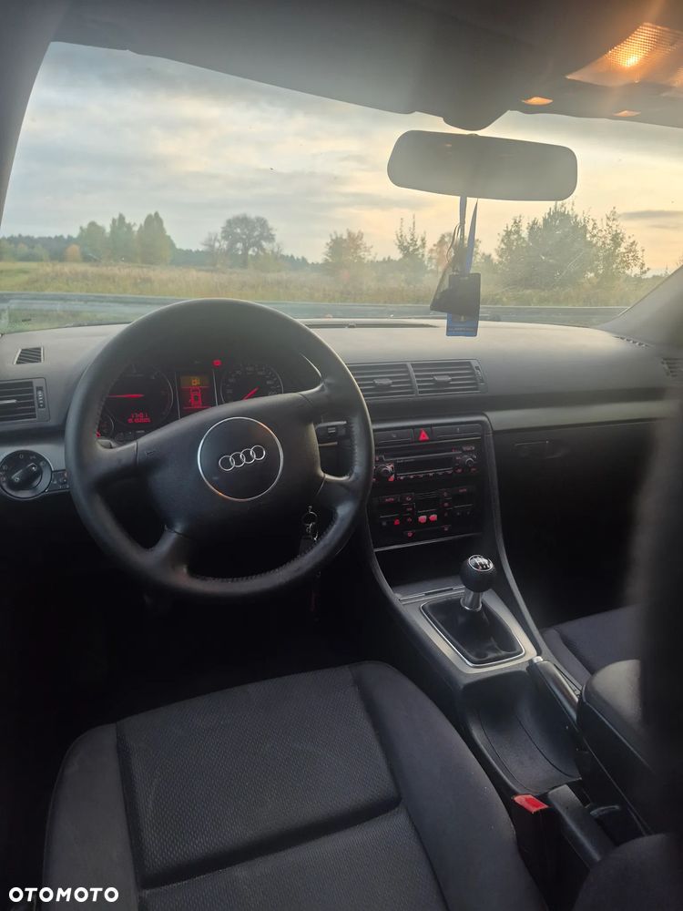 Audi A4 Avant 1.9 TDI - 14