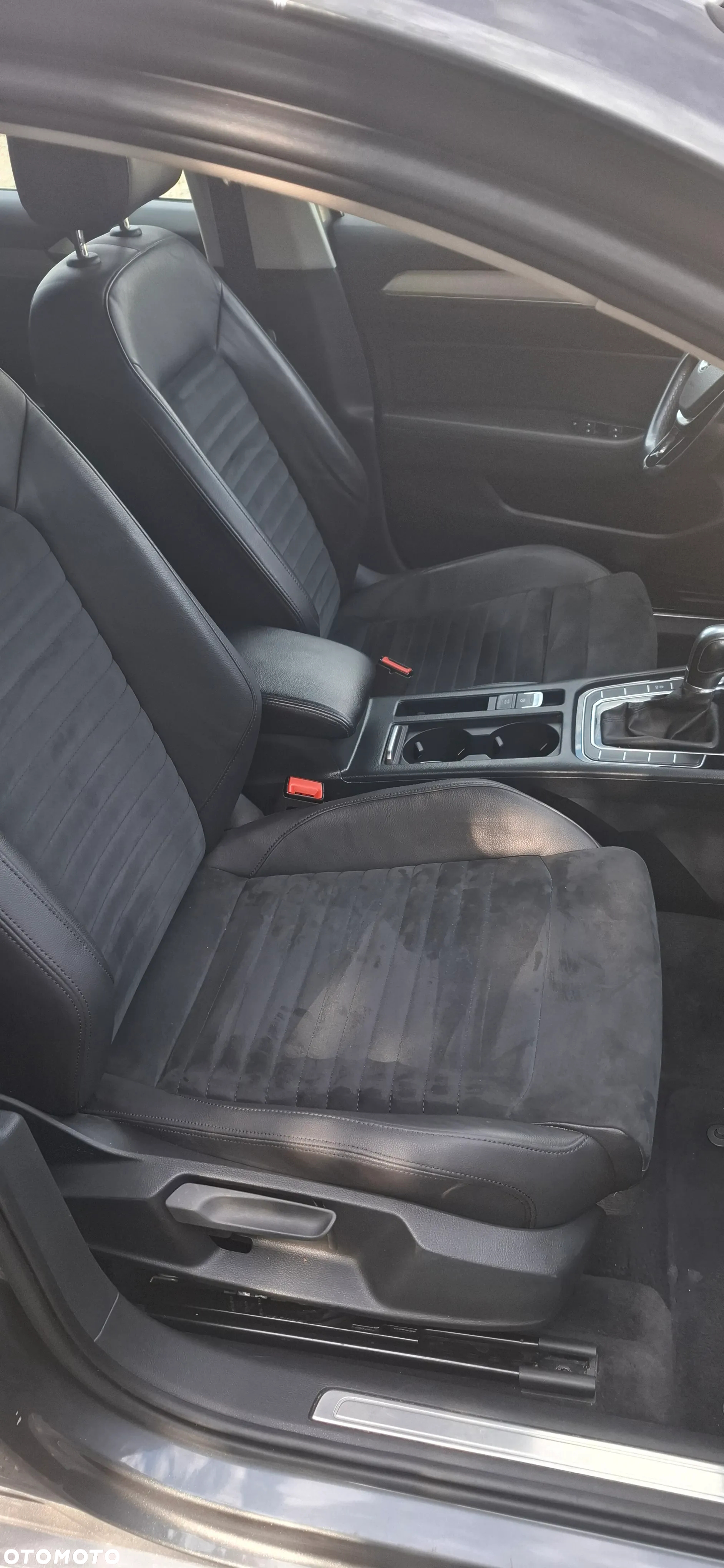 Volkswagen Passat 2.0 TDI BMT Highline DSG - 12