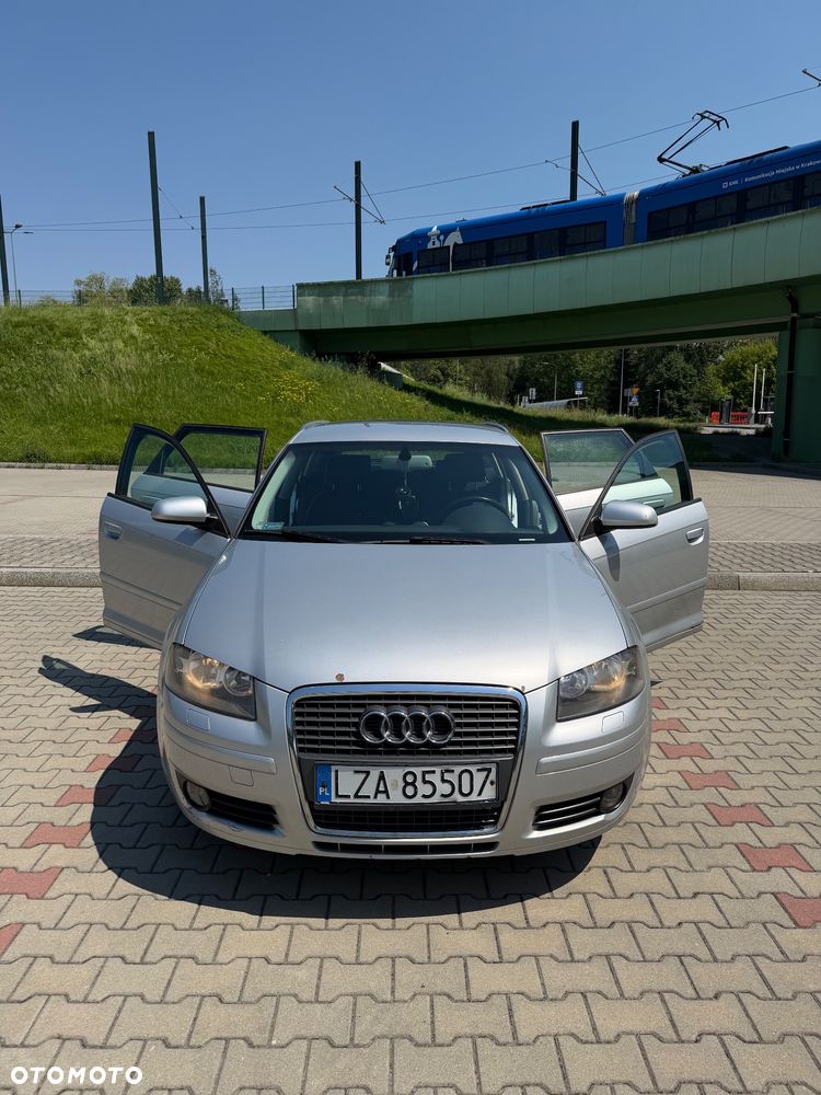 Audi A3 Sportback 2.0 TFSI Attraction - 5