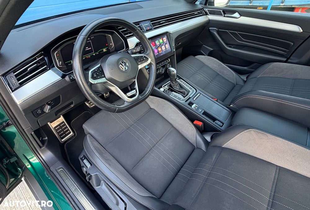 Volkswagen Passat Alltrack 2.0 TDI SCR 4Motion DSG - 13