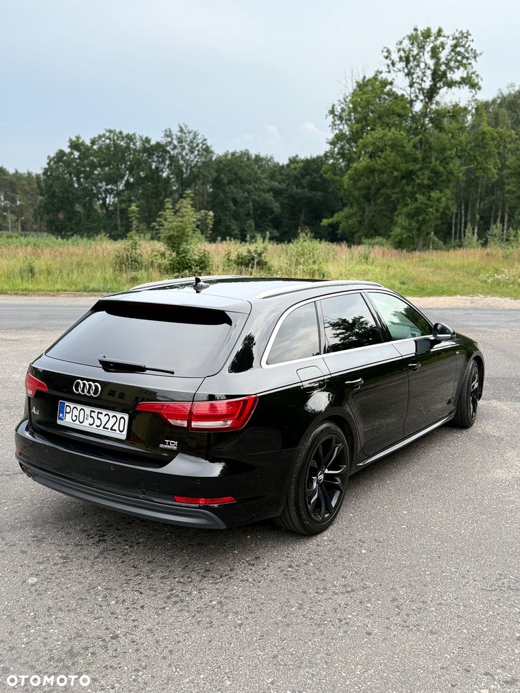 Audi A4 Avant 2.0 TDI S tronic quattro - 22