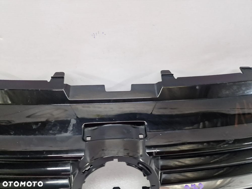 VW POLO 6C0 LIFT 14- ATRAPA / GRILL PRZEDNI PRZÓD NA WYSOKI POŁYSK , NR 6C0853651K / 6C0853653F , NR AUKCJI GL272 - 4