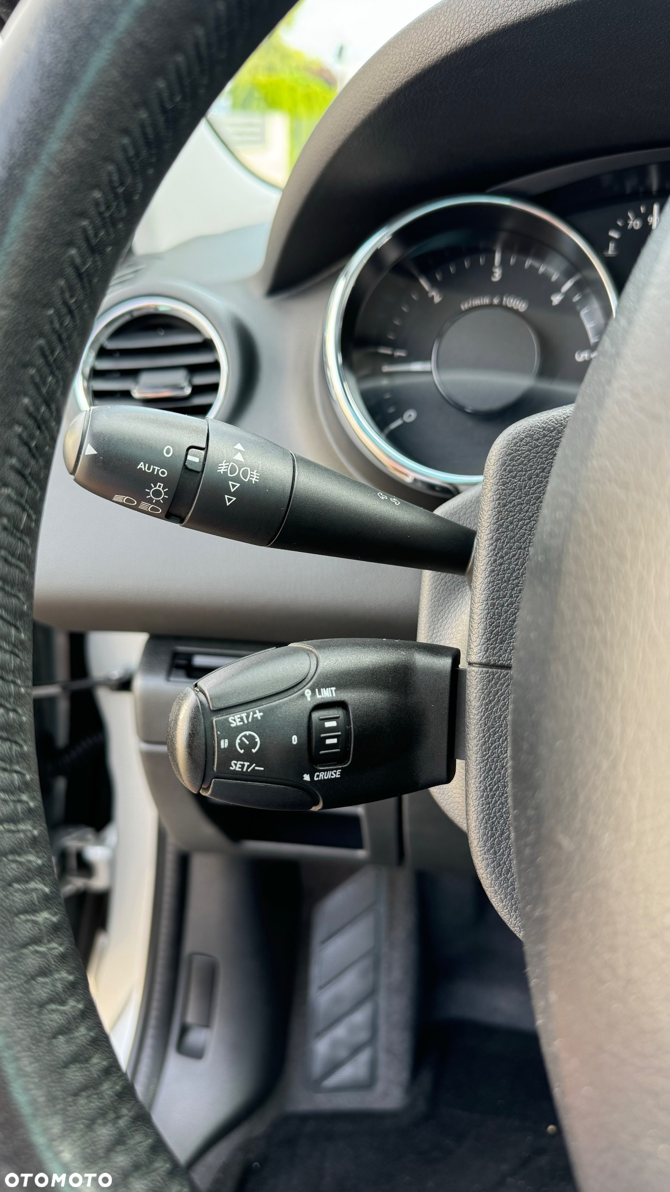 Peugeot 3008 BlueHDi 120 EAT6 Stop & Start Allure - 26