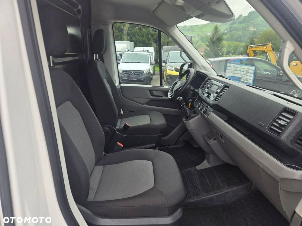 Volkswagen Crafter - 9