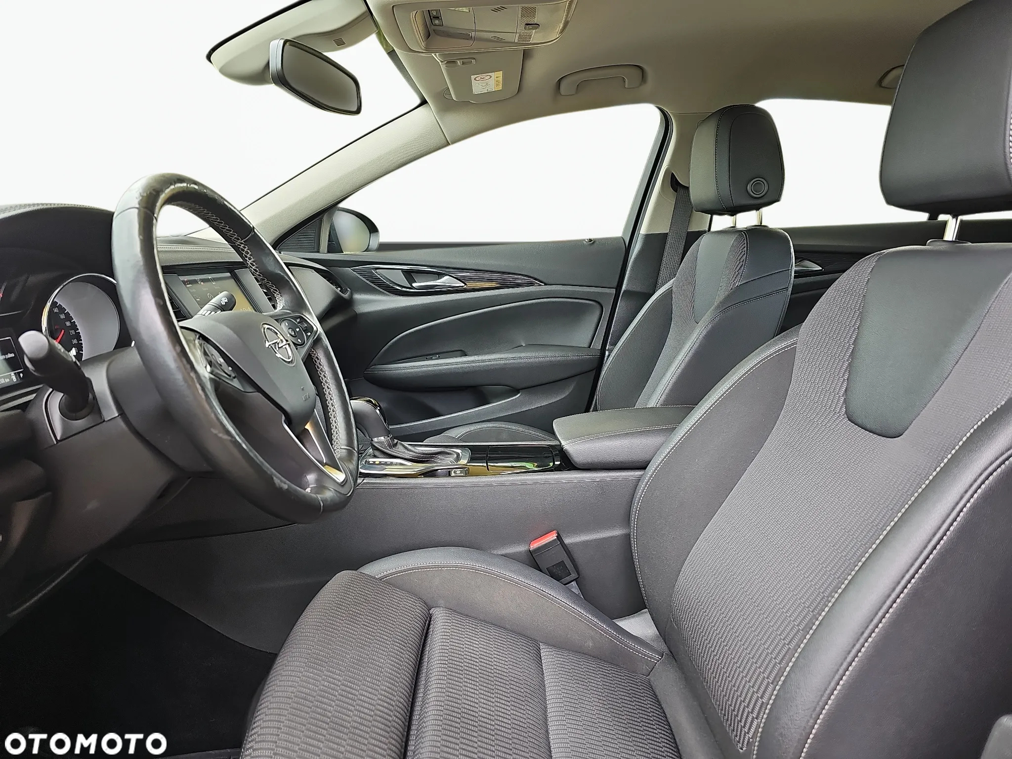 Opel Insignia 1.5 T Innovation S&S - 12