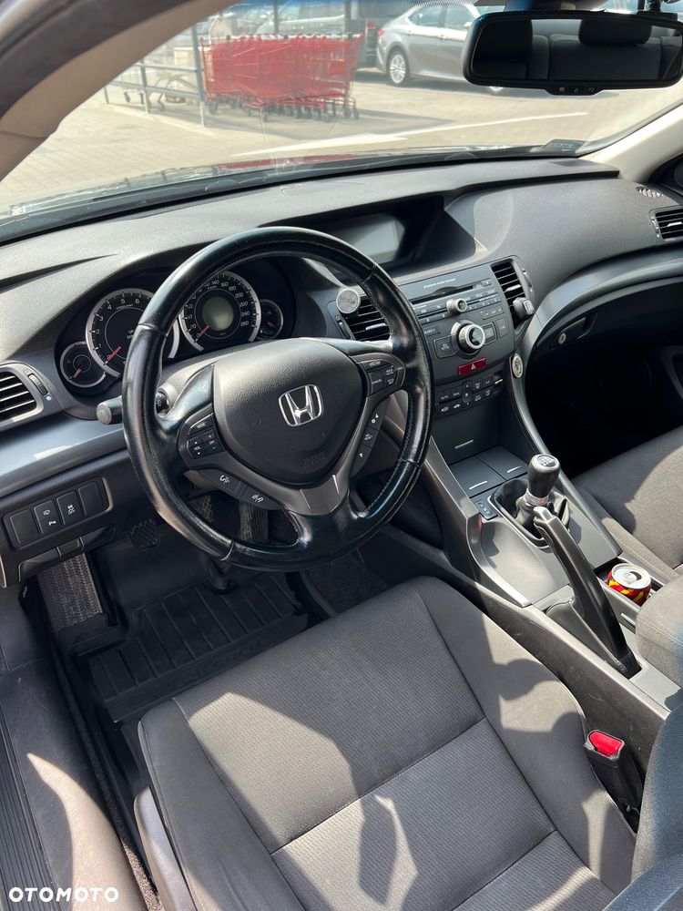 Honda Accord 2.0 Lifestyle - 13
