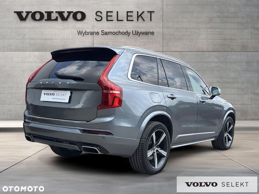 Volvo XC 90 - 8