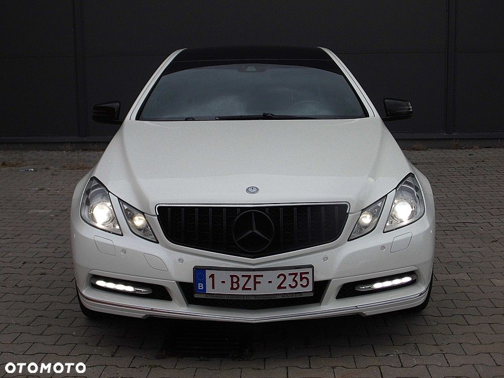 Mercedes-Benz Klasa E 200 CGI BlueEFFICIENCY Automatik Avantgarde - 21