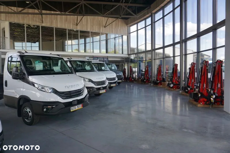 Iveco 35C16 izoterma kontener skrzynia wywrotka HDS - 16