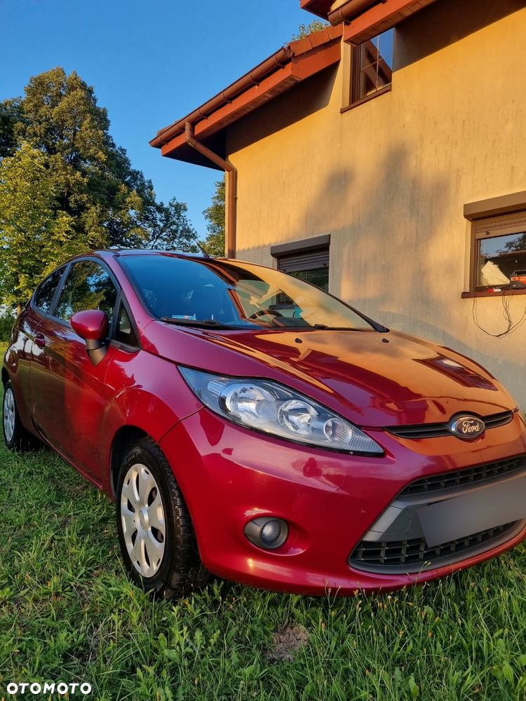 Ford Fiesta 1.25 Ambiente EU5 - 1