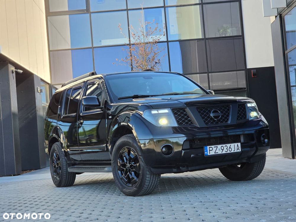 Nissan Pathfinder - 20