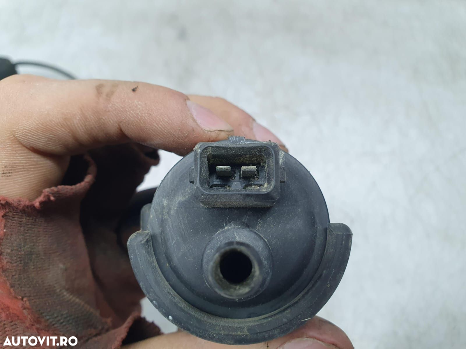 Electrovlalva supapa presiune combustibil 1.4 TSI bmy 058133459 Volks - 4