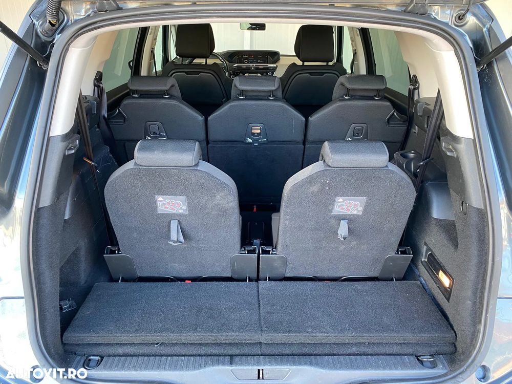 Citroën C4 Picasso - 12
