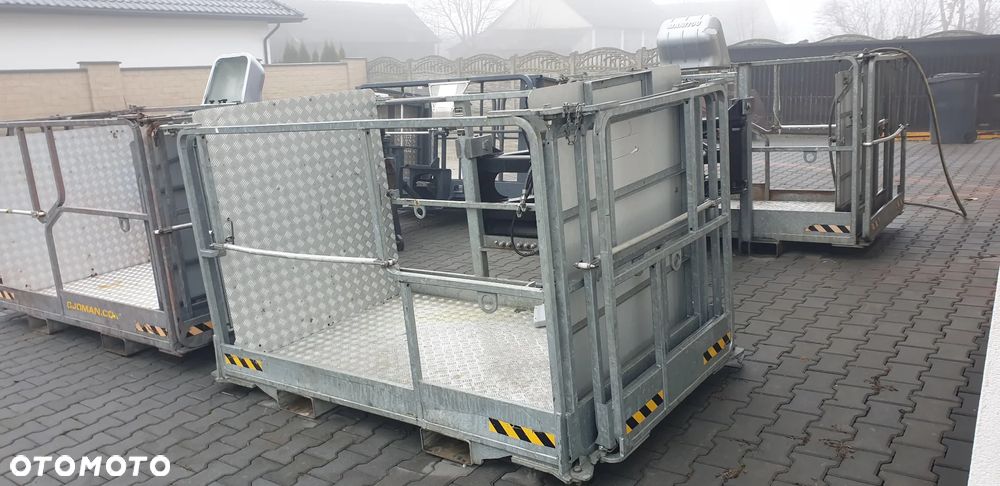 Manitou MRT 2550+ 4238mtg KOSZ hydr. widły pilot sprowadzona 2018rok SUPER STAN - 40