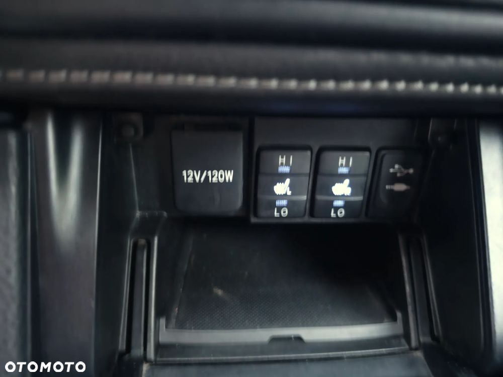 Toyota Auris - 21
