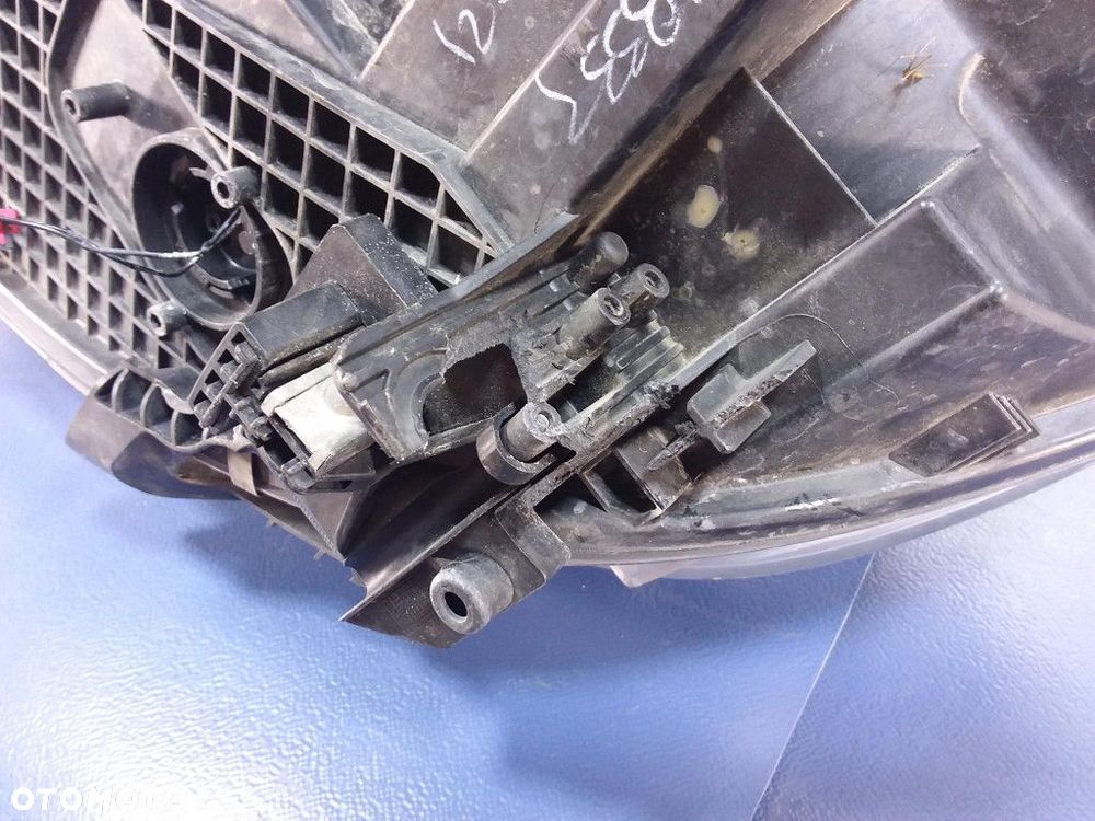 BMW X6 F16 X5 F15 REFLEKTOR PRAWY BIXENON 7290054 - 10