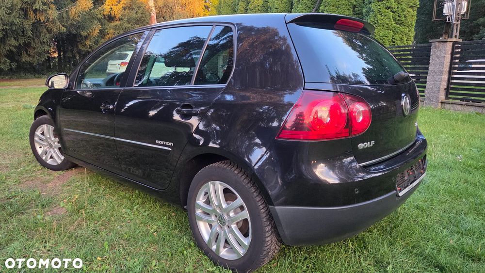 Volkswagen Golf 2.0 TDI DPF Comfortline - 5