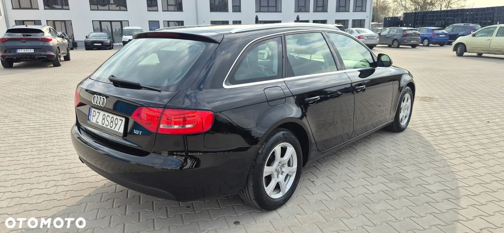 Audi A4 Avant 1.8 TFSI Ambiente - 3