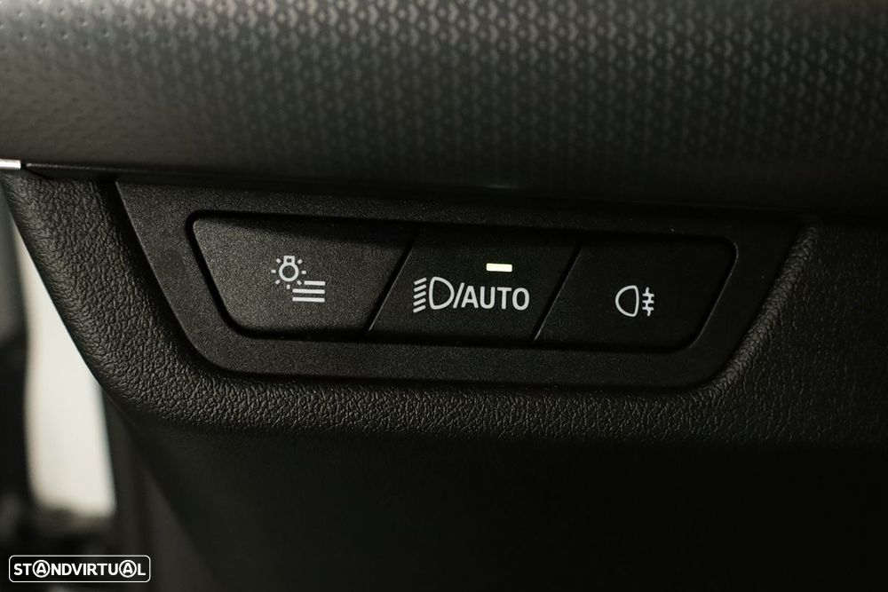 BMW X1 xDrive25e Pack Desportivo M - 19