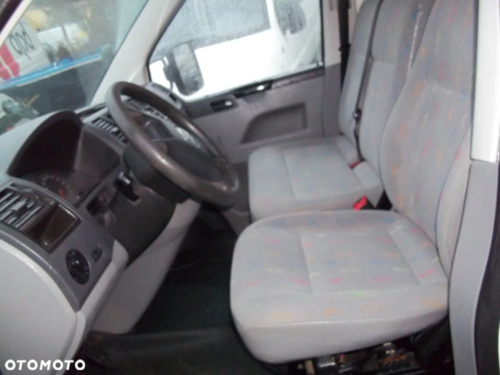 Volkswagen transporter - 12