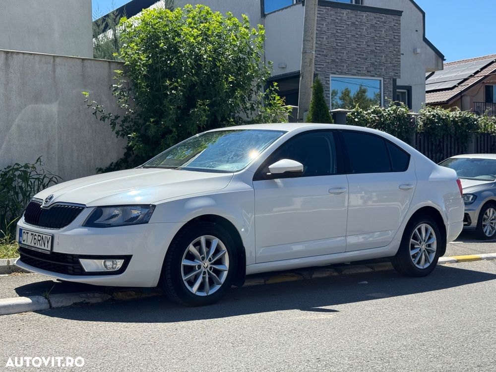 Skoda Octavia 1.6 TDI ACTIVE - 1