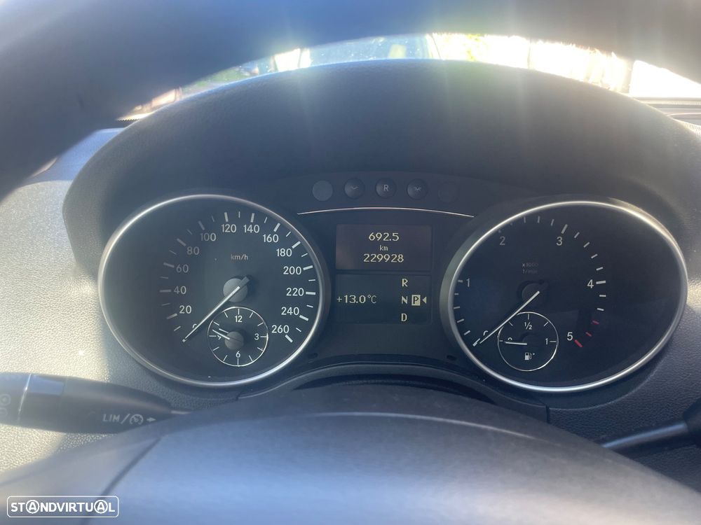 Mercedes-Benz ML 420 - 7