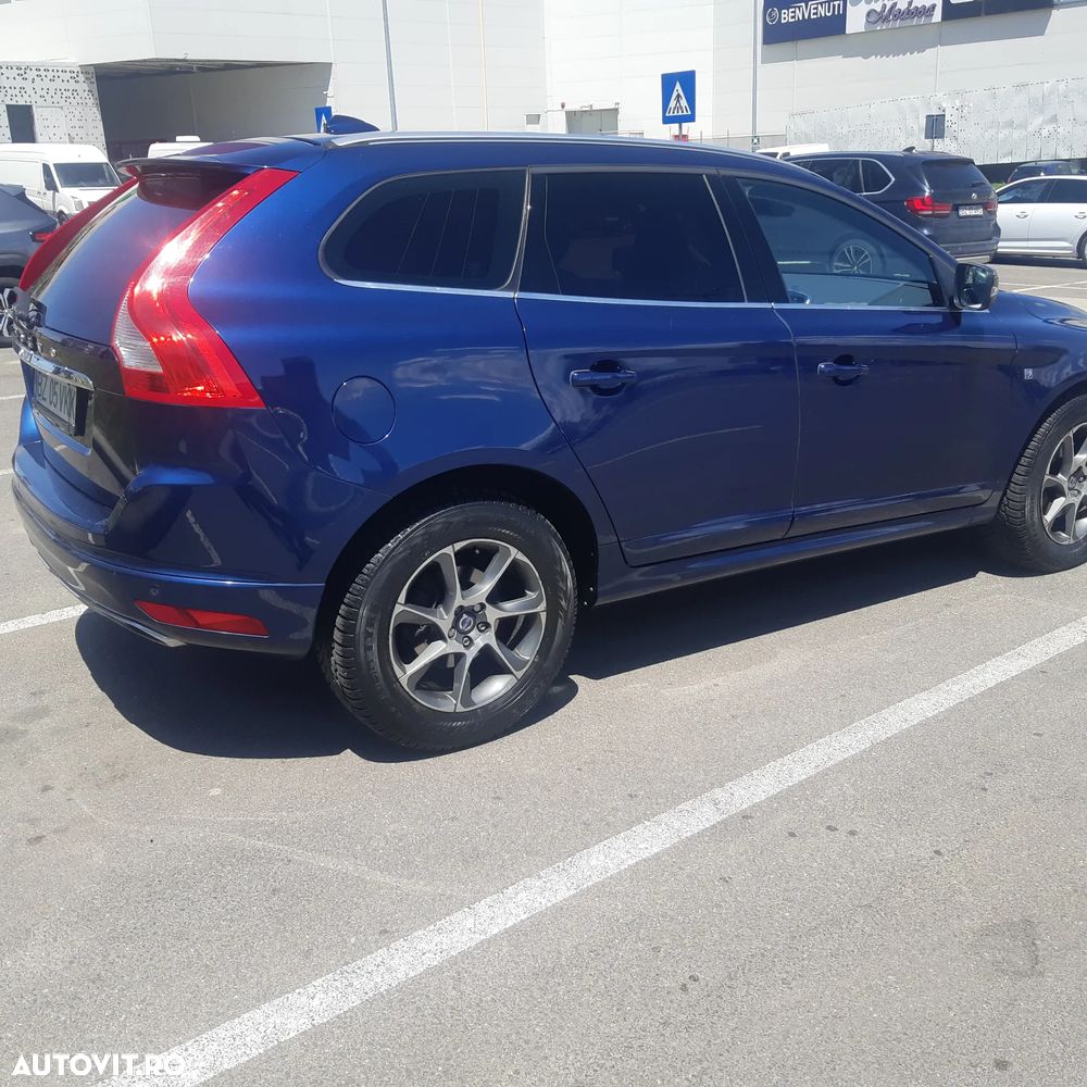 Volvo XC 60 D5 AWD Geartronic Ocean Race - 35