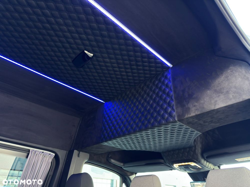 Mercedes-Benz Sprinter - 37