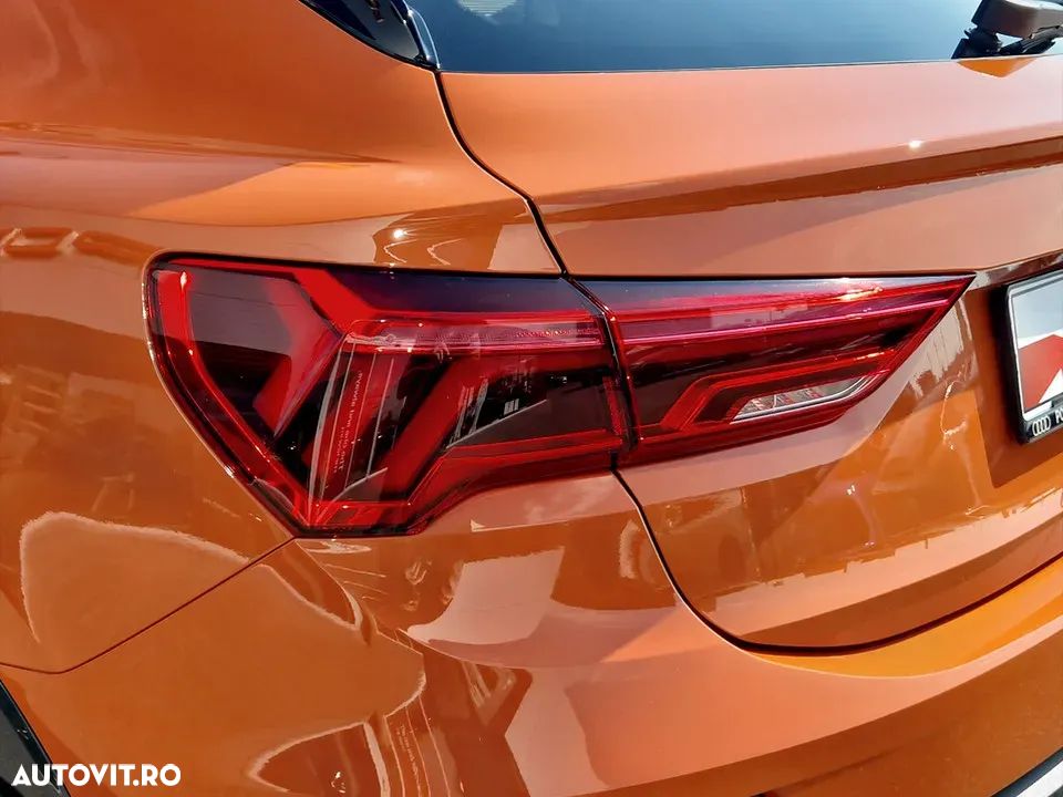 Audi Q3 2.0 40 TFSI S tronic quattro S Line - 9