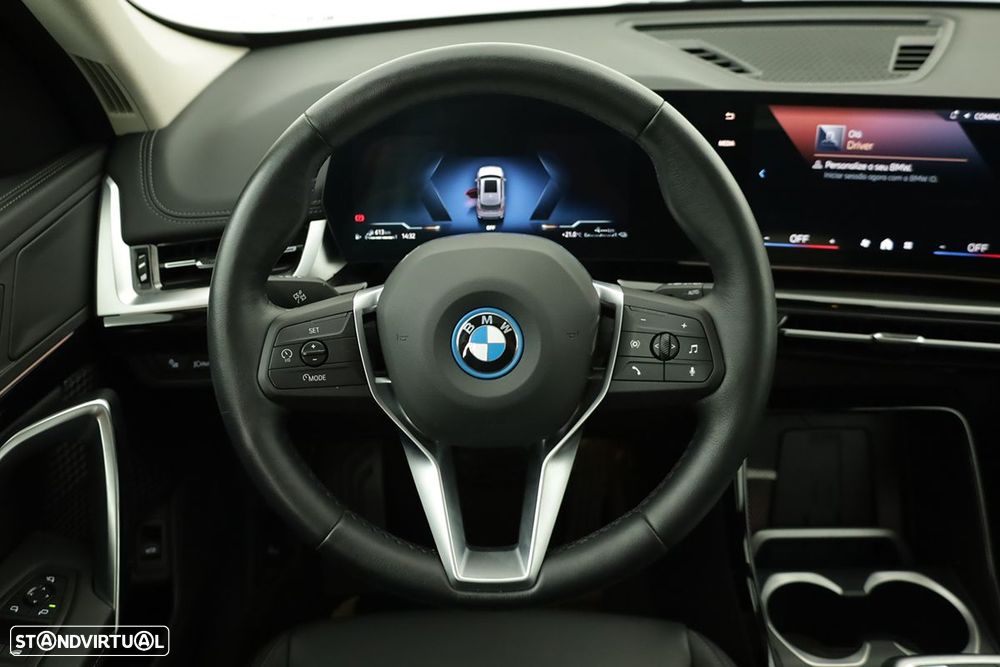 BMW X1 xDrive25e - 16