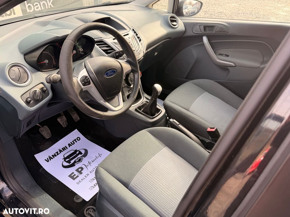 Ford Fiesta - 6