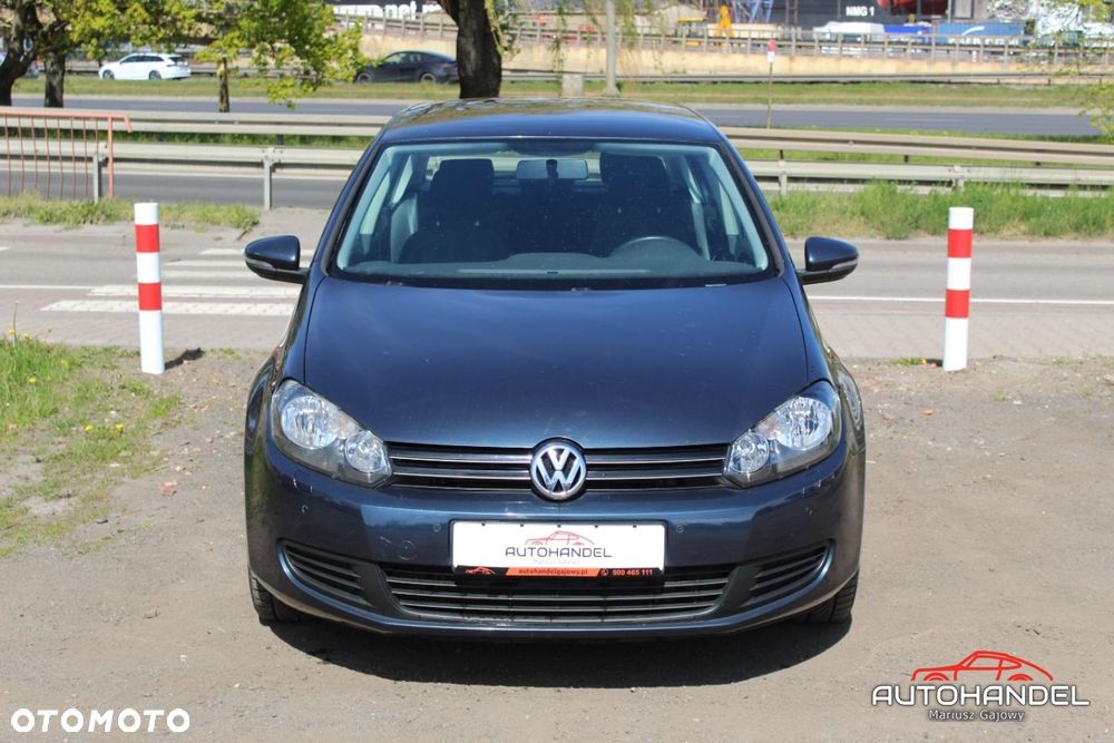 Volkswagen Golf - 2