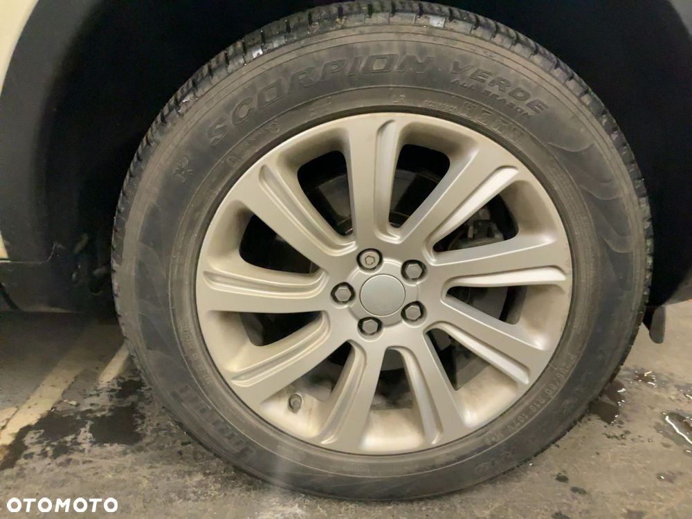 Land Rover Discovery Sport TD4 HSE - 31