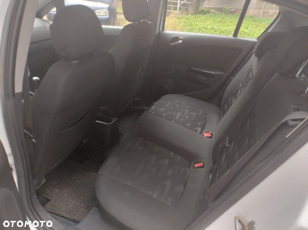 Opel Corsa - 9
