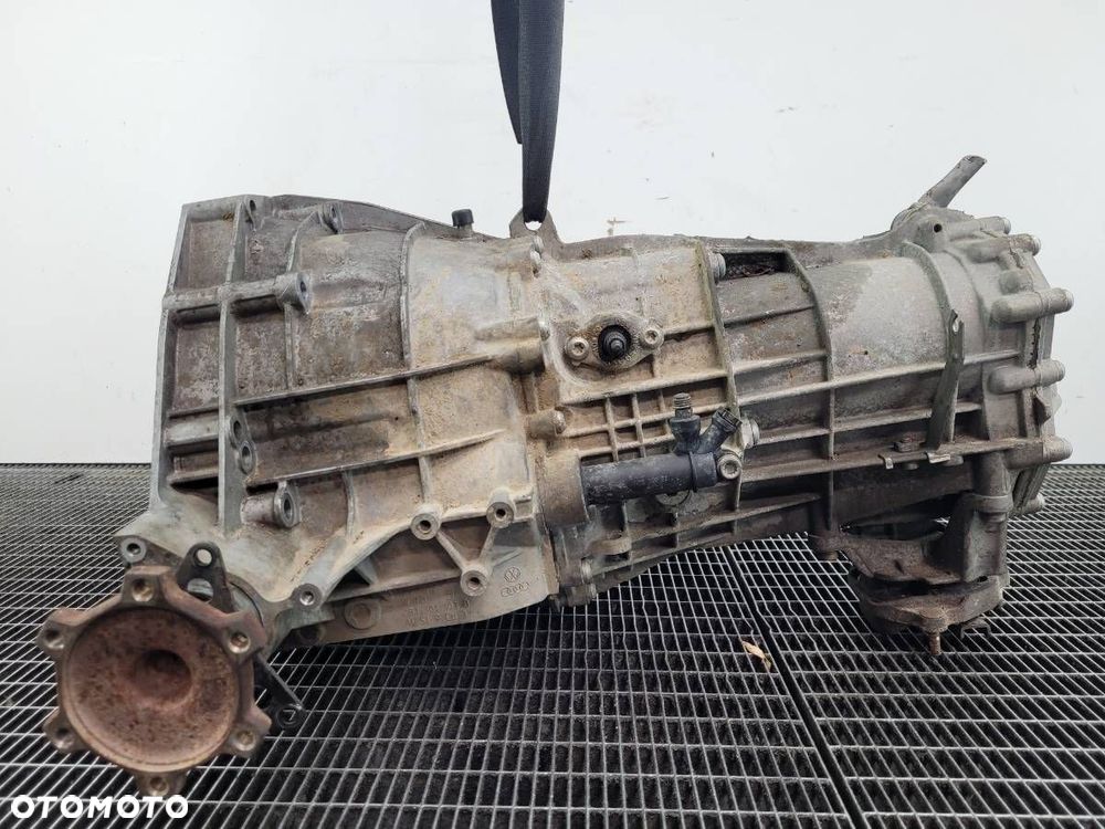 SKRZYNIA BIEGÓW MANUALNA AUDI A4 B8 1.8 TFSI 160KM LLV - 1