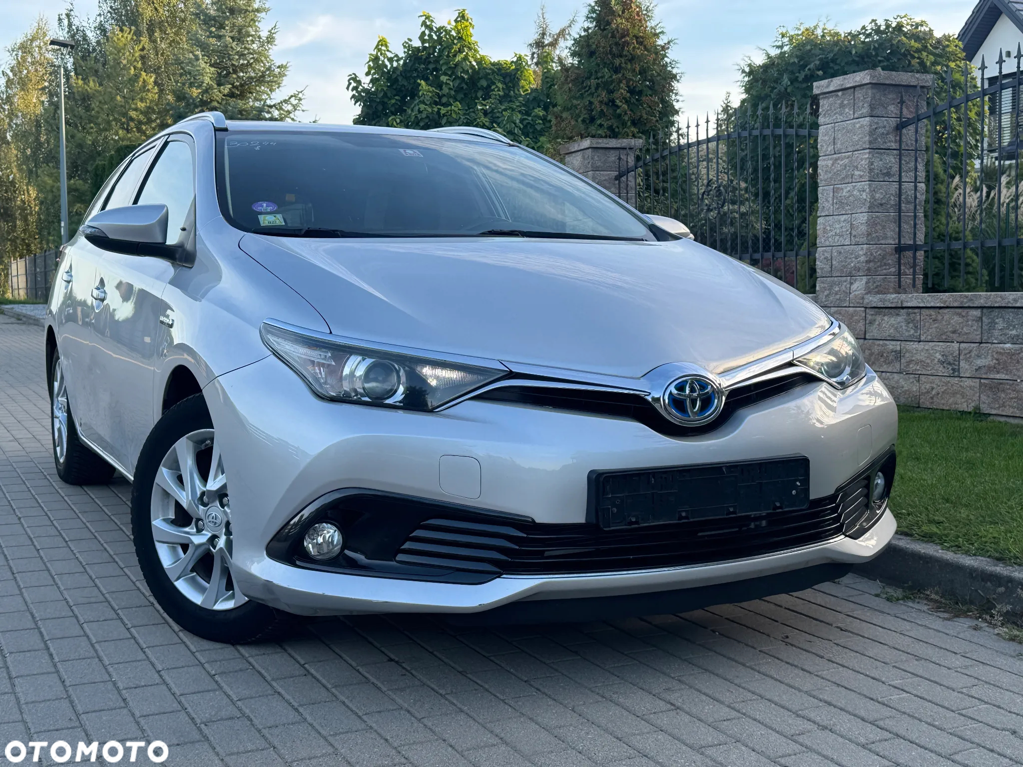Toyota Auris 1.8 VVT-i Hybrid Automatik Comfort - 6