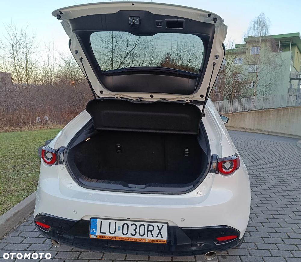 Mazda 3 e-SKYACTIV-X AWD 186 M HYBRID EXCLUSIVE-LINE - 11