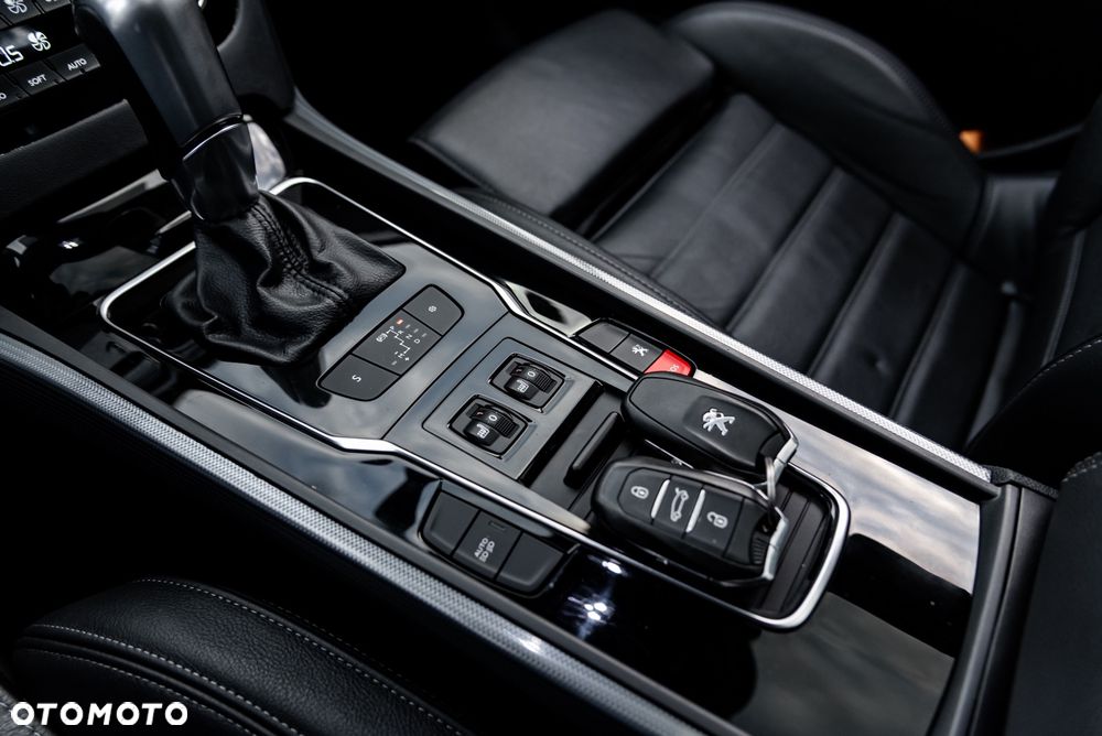Peugeot 508 2.0 BlueHDi Allure S&S - 36