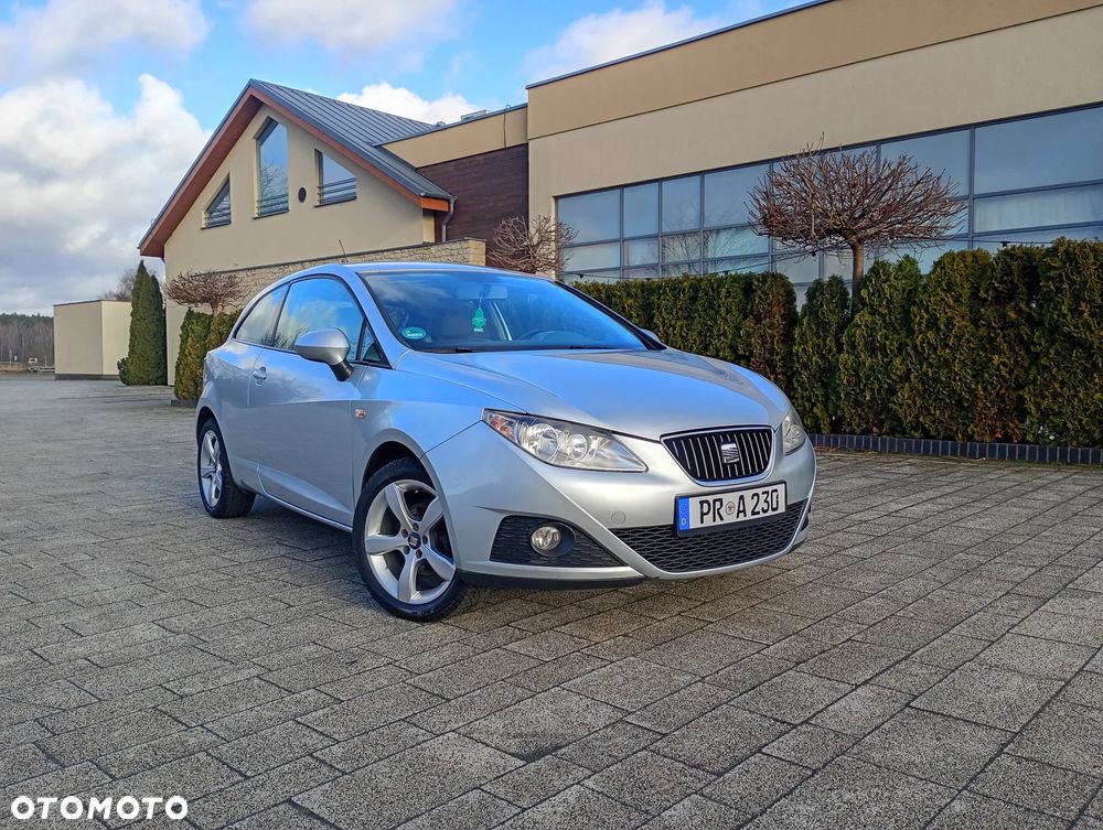 Seat Ibiza SC 1.6 16V Sport - 1