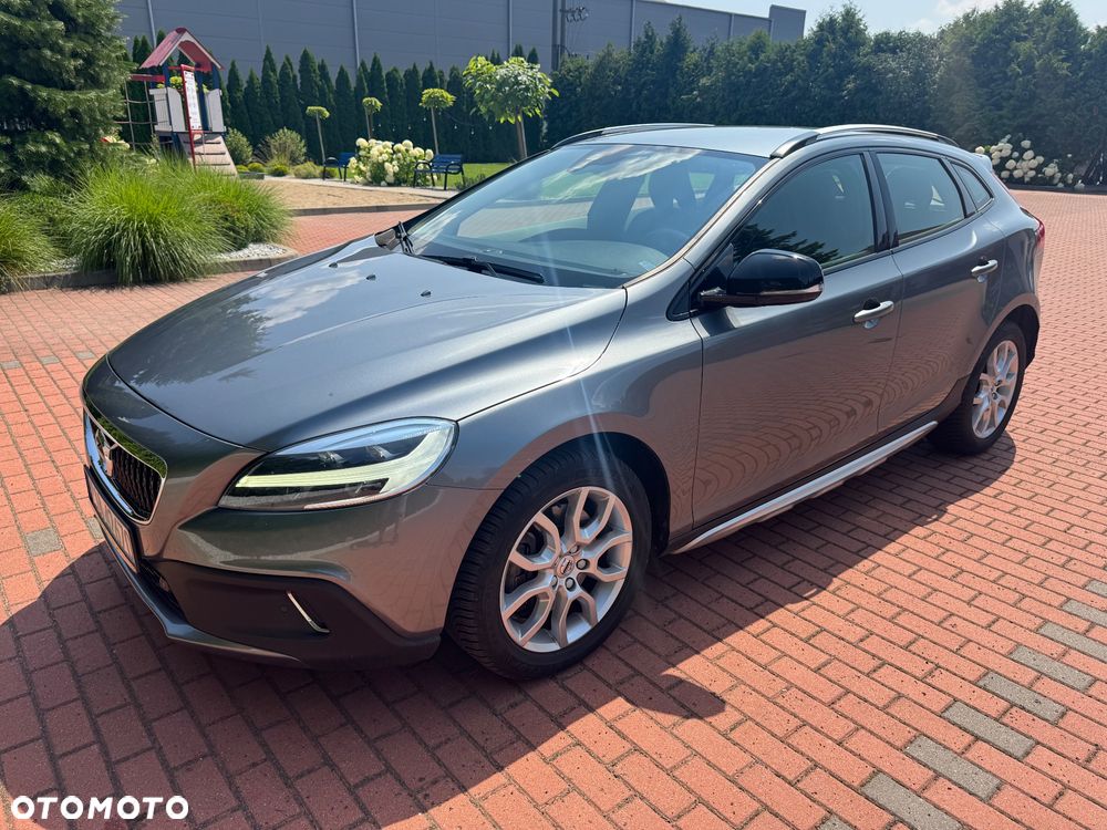 Volvo V40 T3 Geartronic Summum - 3