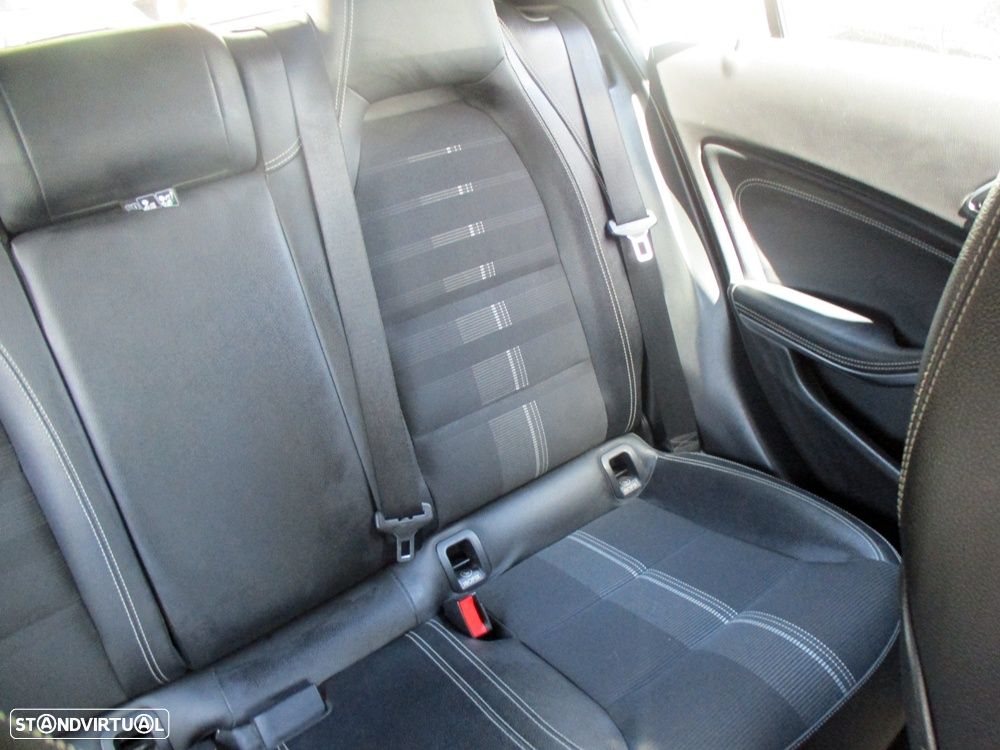 Mercedes-Benz A 180 d - 42